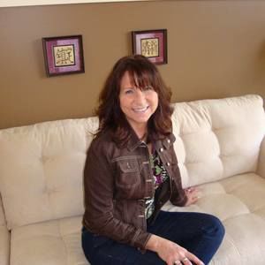 Meet your Posher, Deb